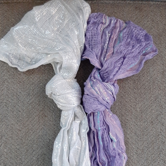 NWT Set of 2 Girls Silver & Purple Scarfs, OS - Picture 6 of 12